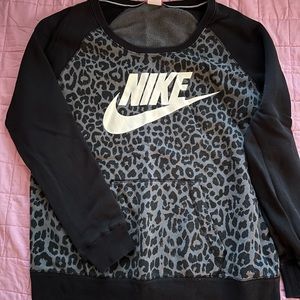 Nike Pullover